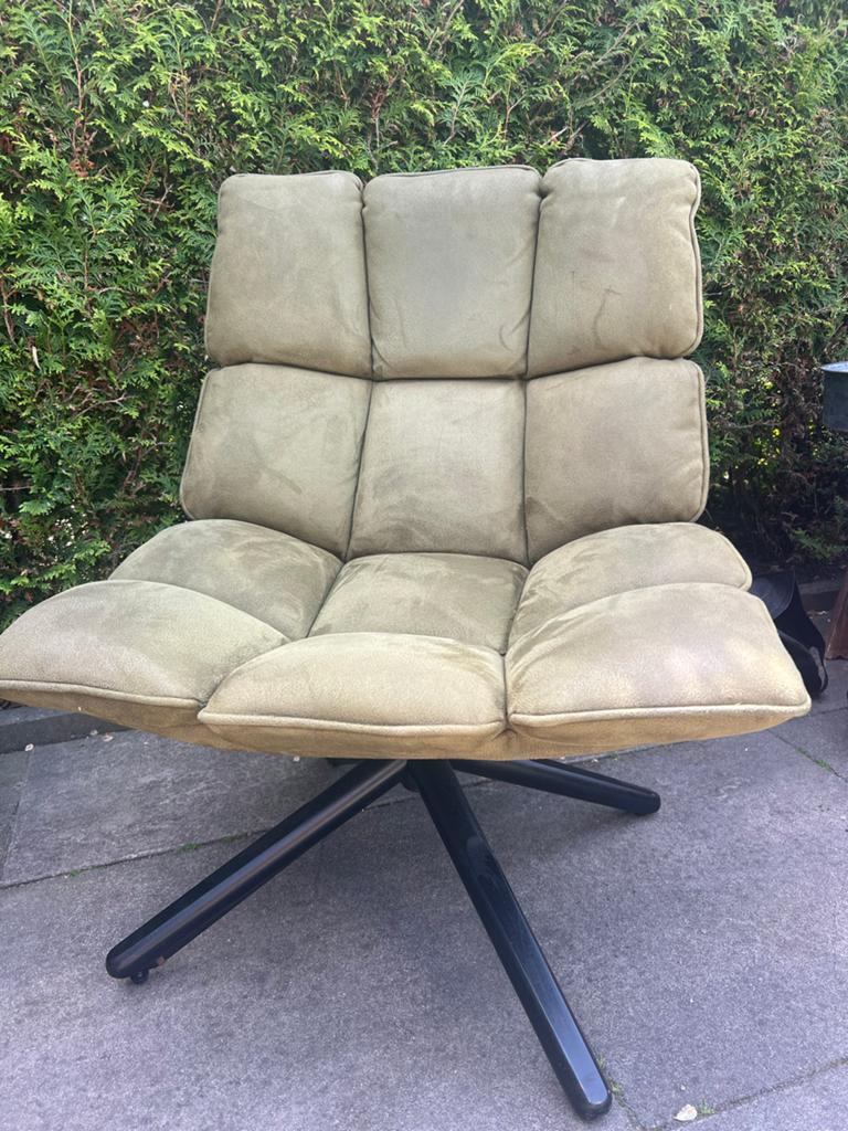 Comfortabele draaibare fauteuil - Olijfgroen, Ophalen, Zo goed als nieuw, Boutique chic, 75 tot 100 cm