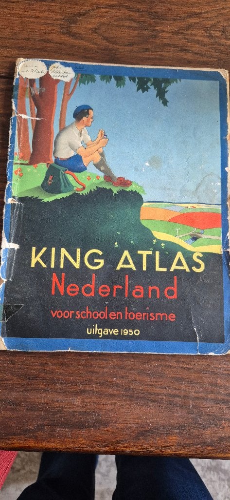 Oude atlas, met oude landkaarten, Boeken, Atlassen en Landkaarten, Gelezen, Overige atlassen, Ophalen of Verzenden, 1800 tot 2000