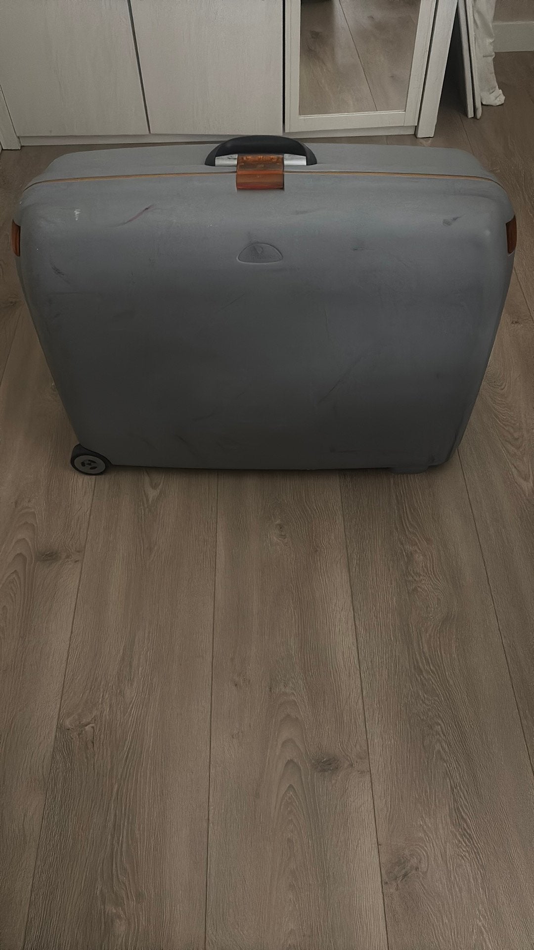 Samsonite koffer lichtgrijs, Ophalen, Zo goed als nieuw, Hard kunststof, Slot