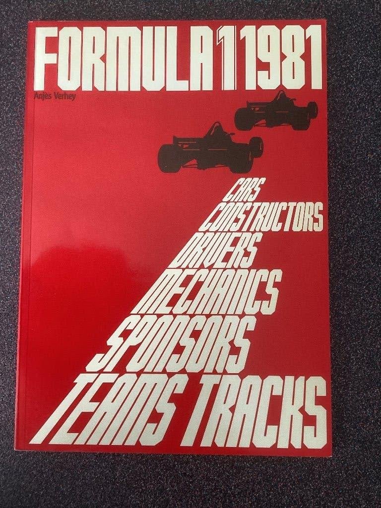 FORMULA 1 1981 Boek - Anjes Verhey - Zeldzaam F1 naslagwerk, Ophalen, Gebruikt, Formule 1