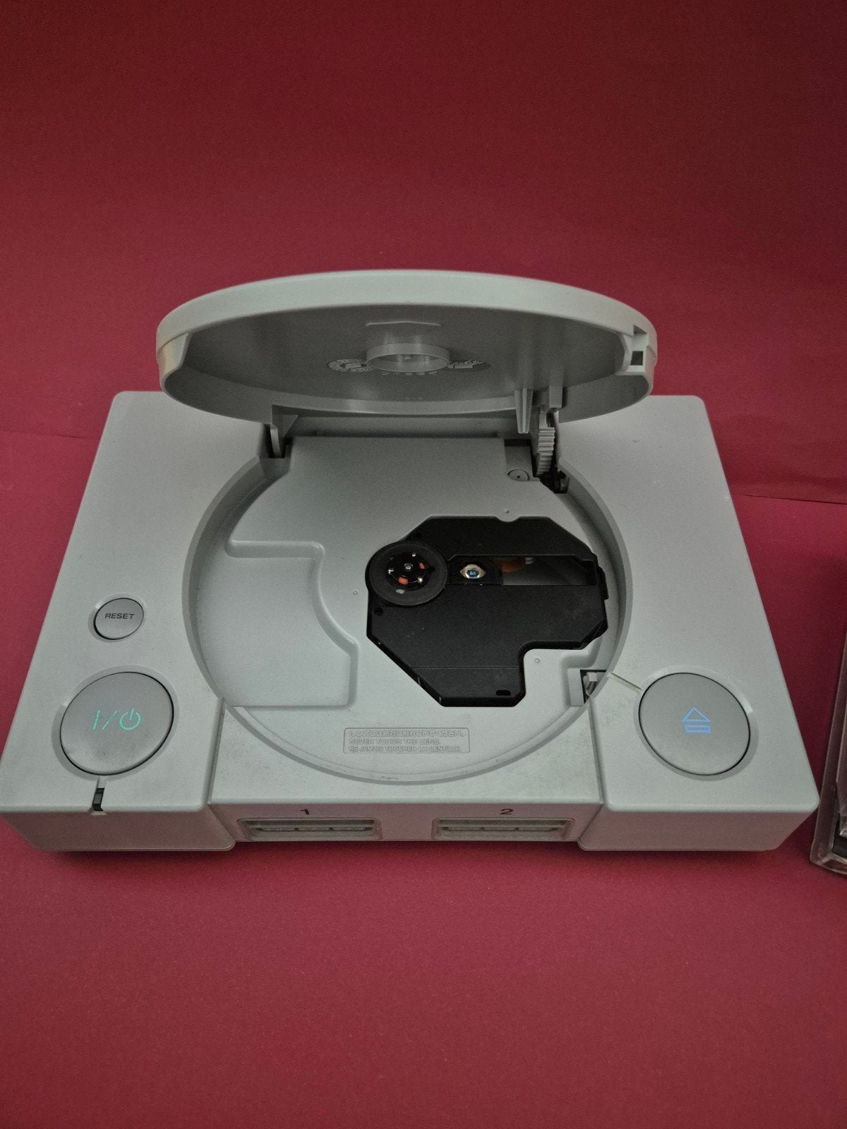 Sony Ps1 + controller + 6 games + 2 Memory Sticks, Gebruikt, Verzenden, Met games, 6-21-1, Osaki, Shinagawa-ku, Tokyo 141-0032, Japan