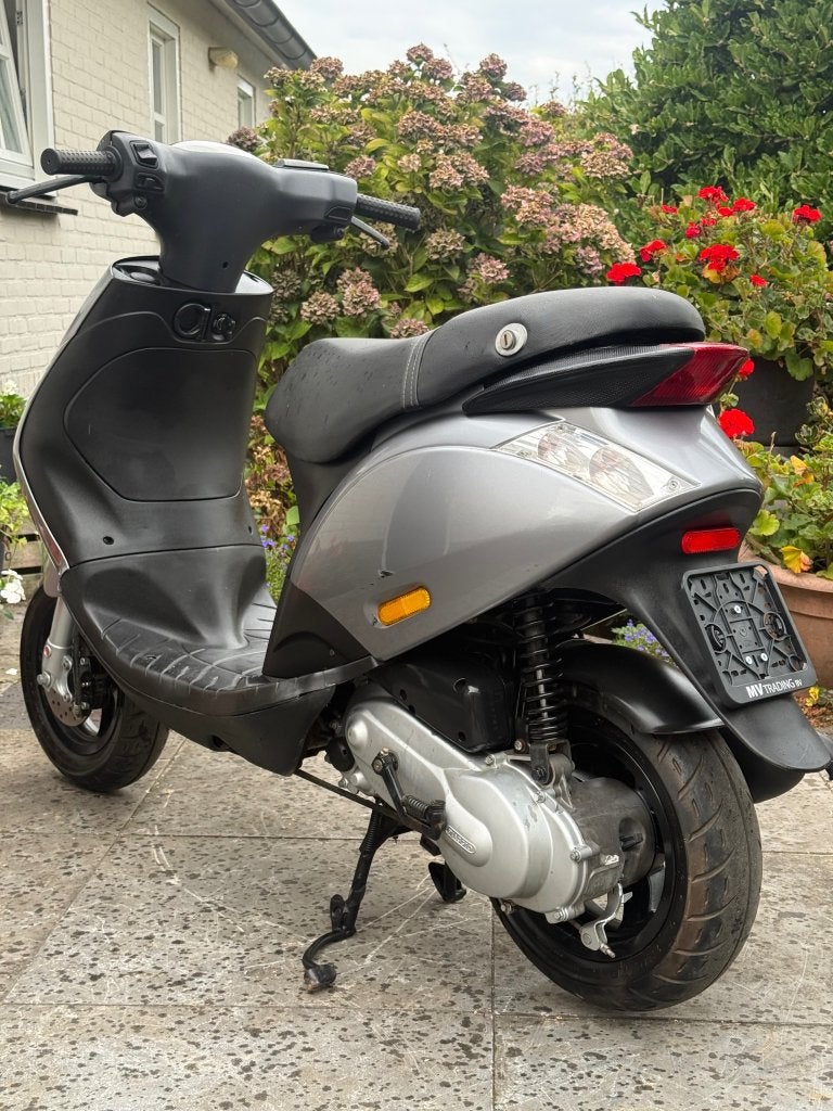 ⭐️Piaggio zip 2 takt Brom 2011 Nette staat 3726 Km⭐️, Niet ingevuld, Niet ingevuld, Niet ingevuld