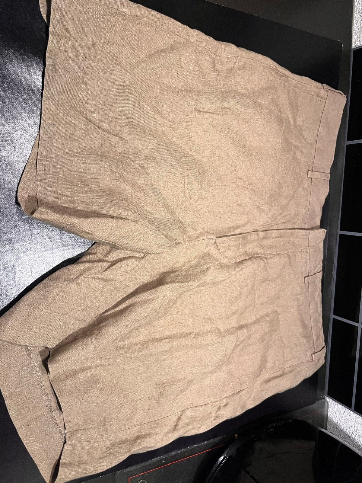 Arket linnen shorts maat 50, Ophalen of Verzenden, Gedragen, Maat 48/50 (M), Beige