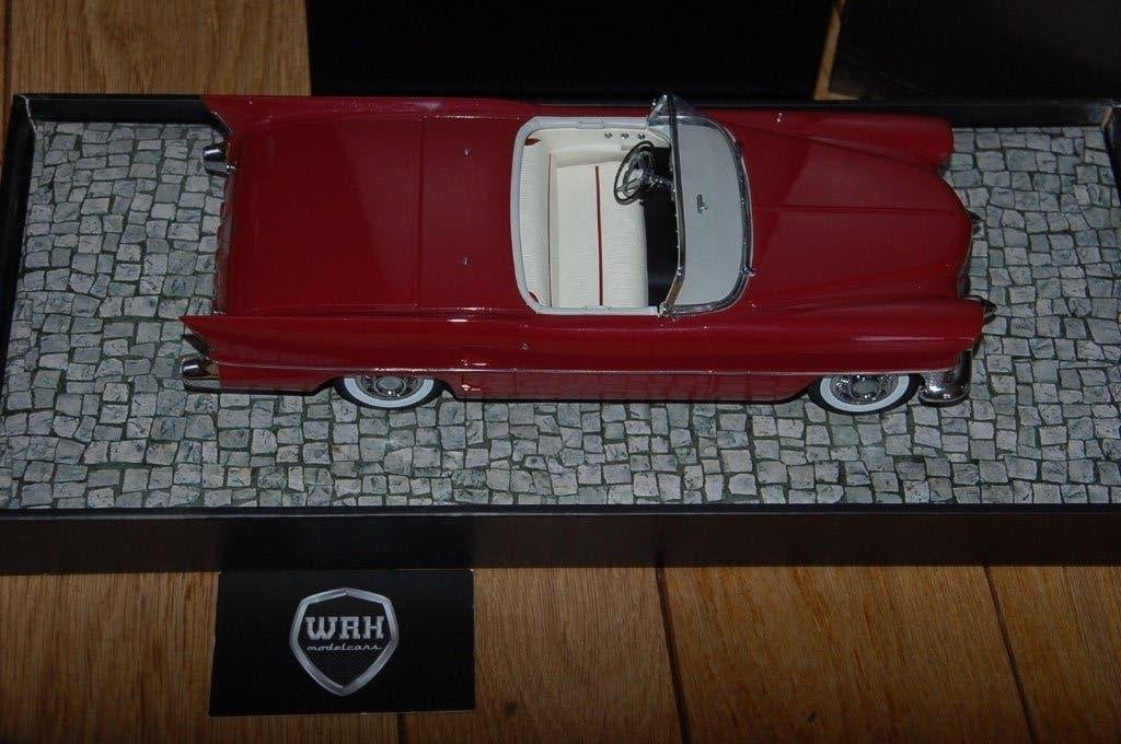 1:18 CADILLAC LEMANS DREAM CAR red Minichamps deluxe WRH, Verzenden, Zo goed als nieuw, Auto, MiniChamps
