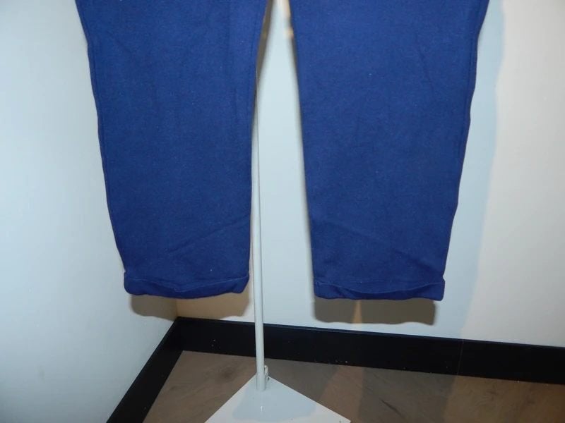 King Louie donker blauwe broek 7/8e model klein omslagje M, Kleding | Dames, Maat 38/40 (M), Zo goed als nieuw, King Louie, Lang