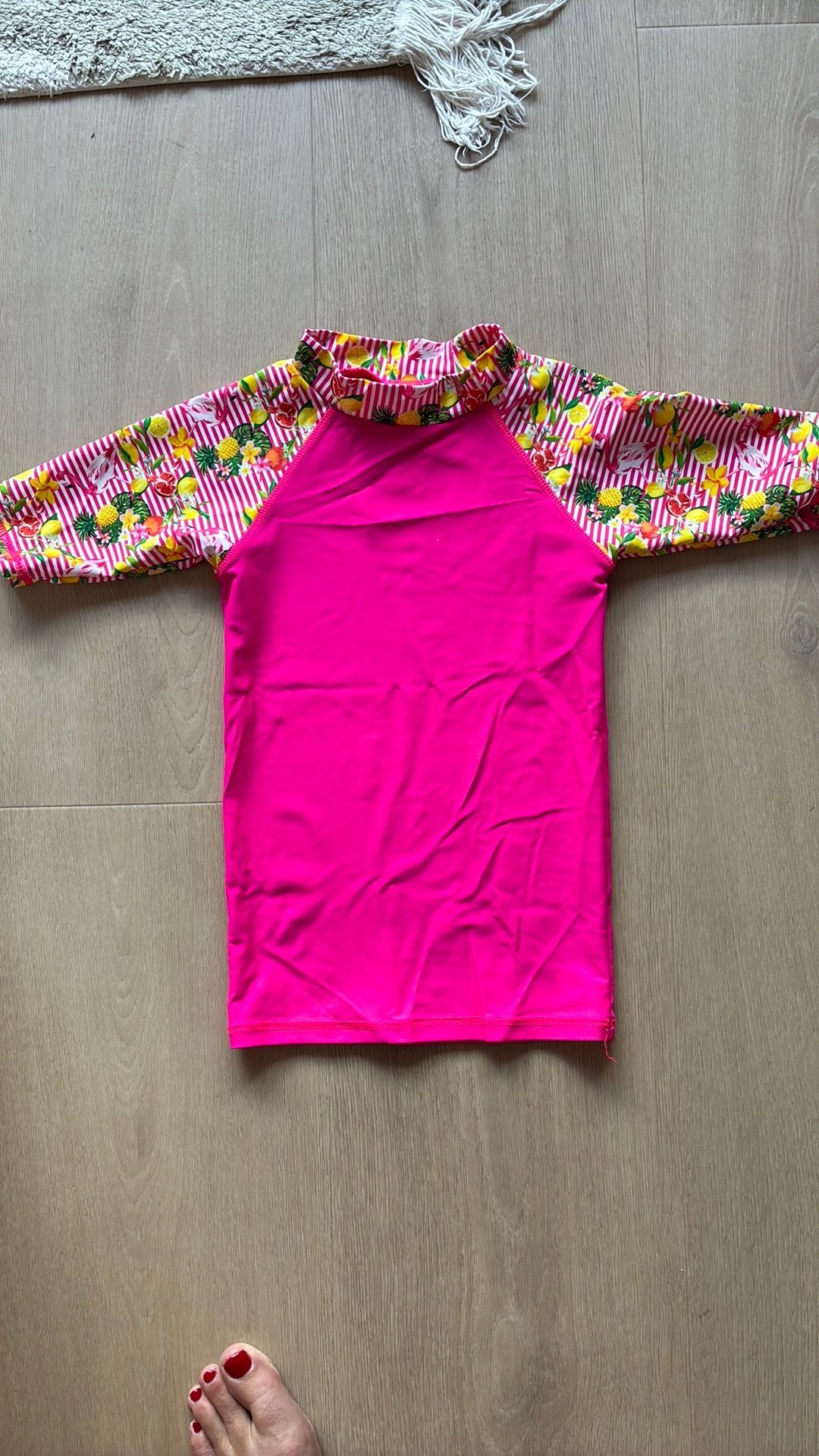 UV shirt 122/128, Ophalen of Verzenden, Zo goed als nieuw, Maat 128, Overig