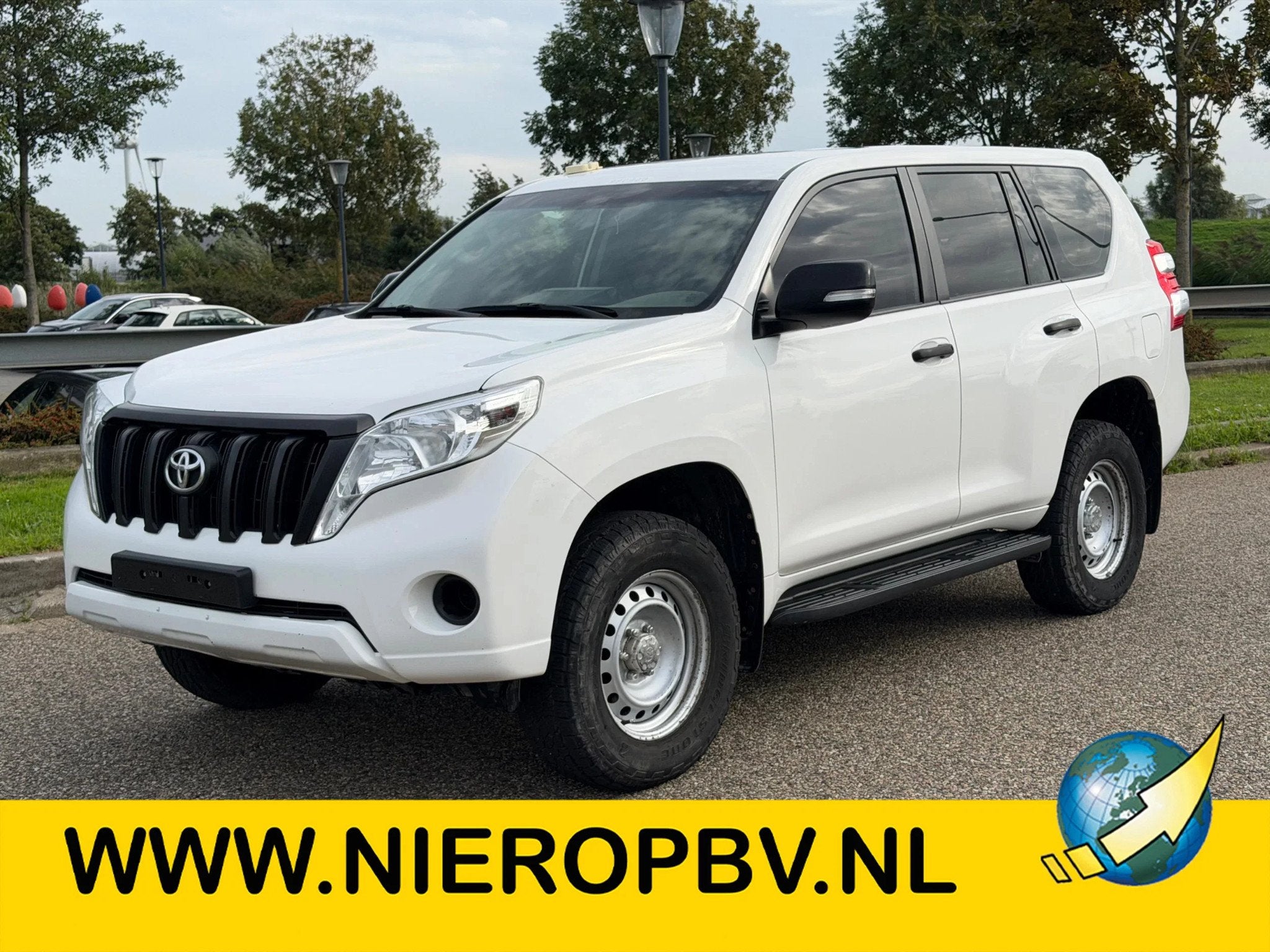 Toyota Land Cruiser Prado 2.8 D-4D 4X4 Airco 7-Persoons, Auto's, Gebruikt, 4 cilinders, 7 stoelen, Wit