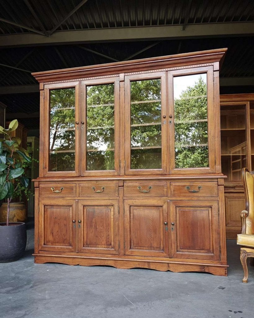 Eikenhouten buffetkast | Servieskast prachtige details #9100