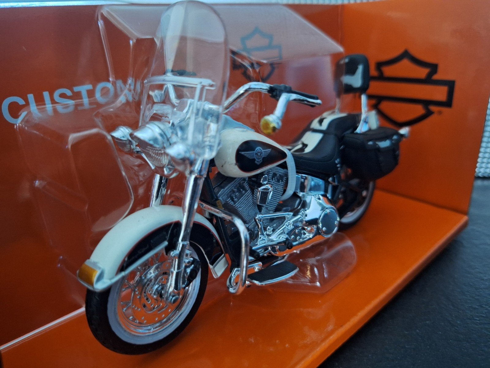 Harley-Davidson Duos 90's Set van 2 
Schaal 1:18, Maisto, Nieuw, Ophalen of Verzenden, Maisto