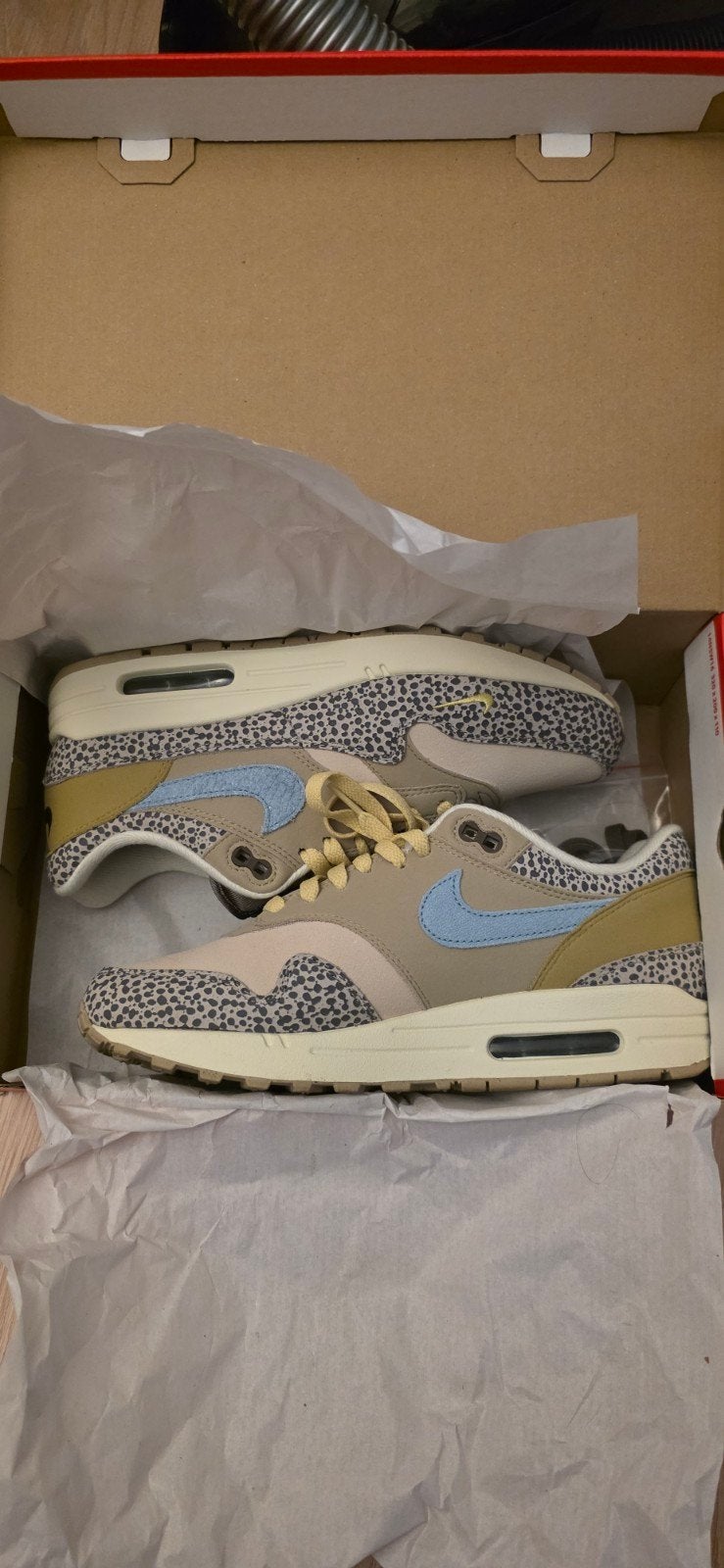 Nike Air Max 1 '87 Leopard Cobblestone Worn Blue - Maat 41, Blauw, Nike, Ophalen of Verzenden, Sneakers of Gympen