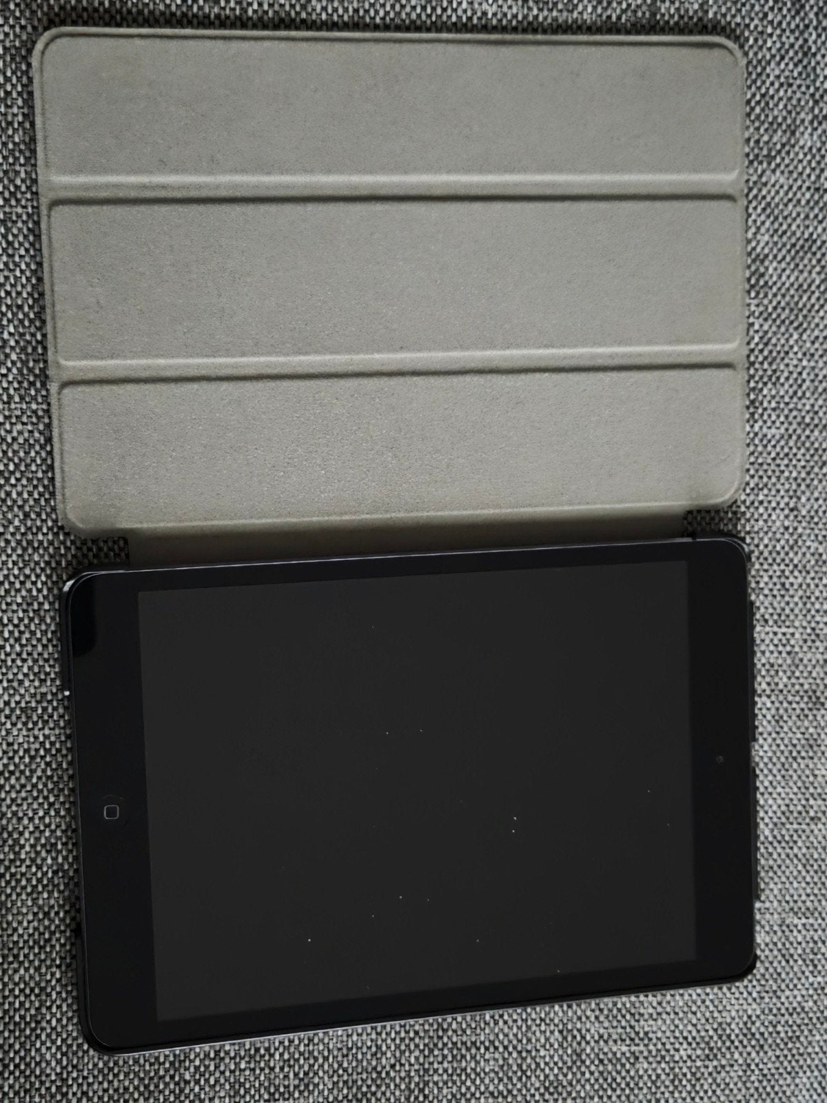Apple iPad Mini 16GB Zwart (evt. met hoesje), Computers en Software, Gebruikt, Zwart, Ophalen of Verzenden, 7 inch of minder