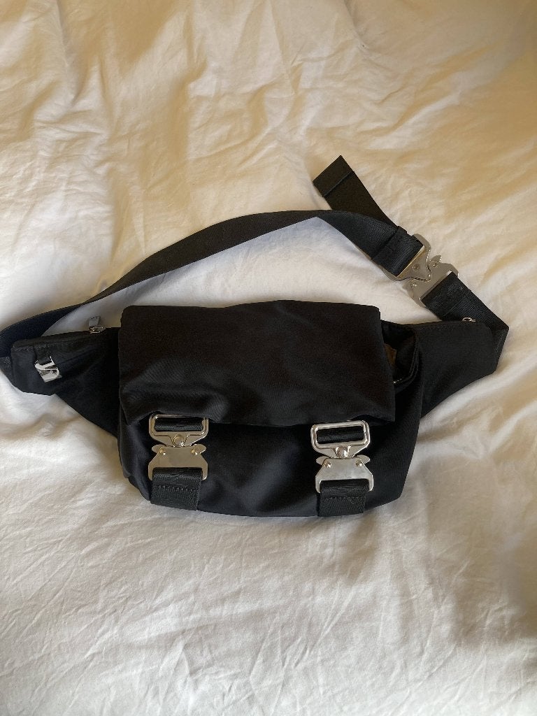 bumbag tas Silfen, Sieraden, Tassen en Uiterlijk, Tassen | Damestassen, Ophalen, Zo goed als nieuw, Zwart, Schoudertasje