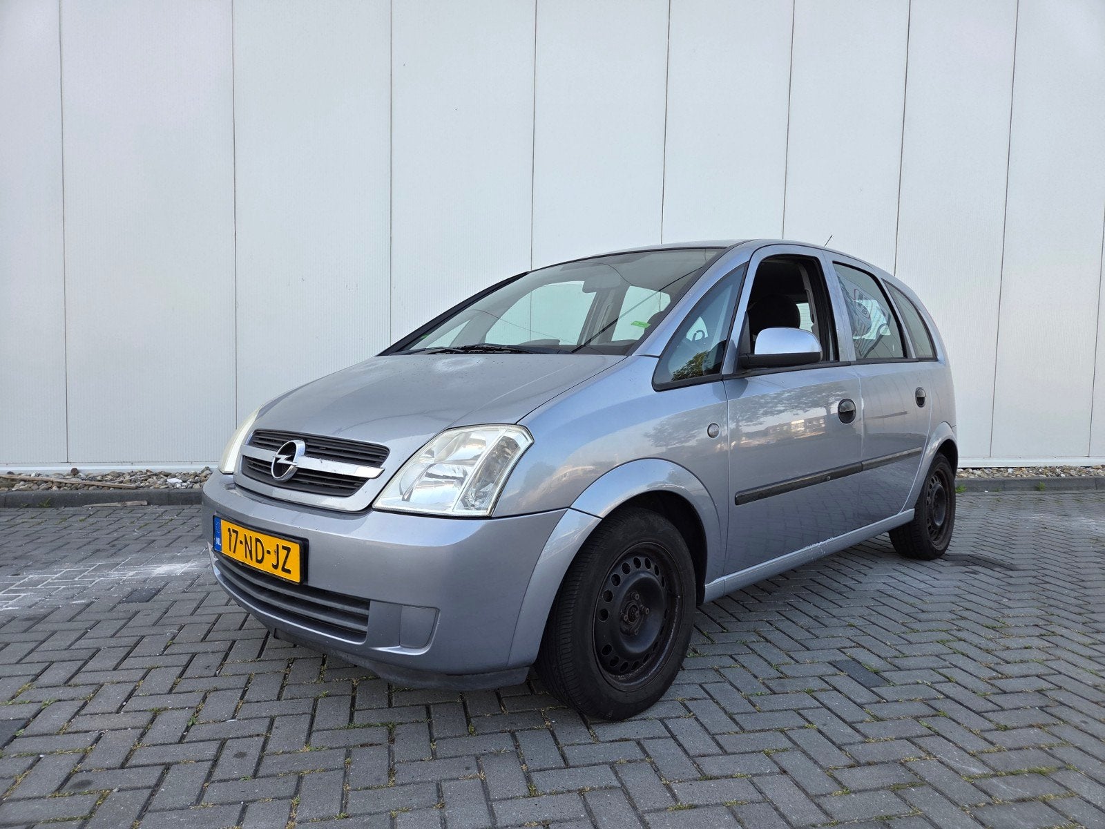 Opel Meriva 1.6 16V AUTOMAAT APK 2003 Grijs, 4 cilinders, 100 pk, 1200 kg, Particulier