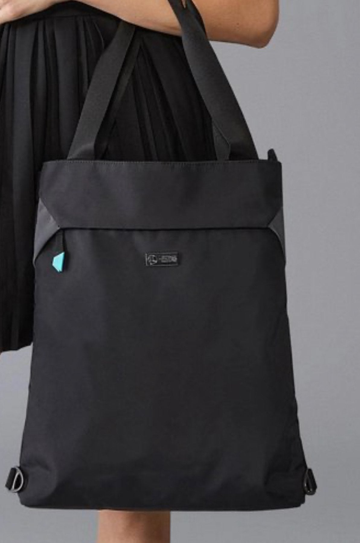 Puma Mercedes-AMG Petronas F1 Transformable Tote Bag Zwart, 40 tot 60 cm, 30 cm of meer, Zwart, Nieuw