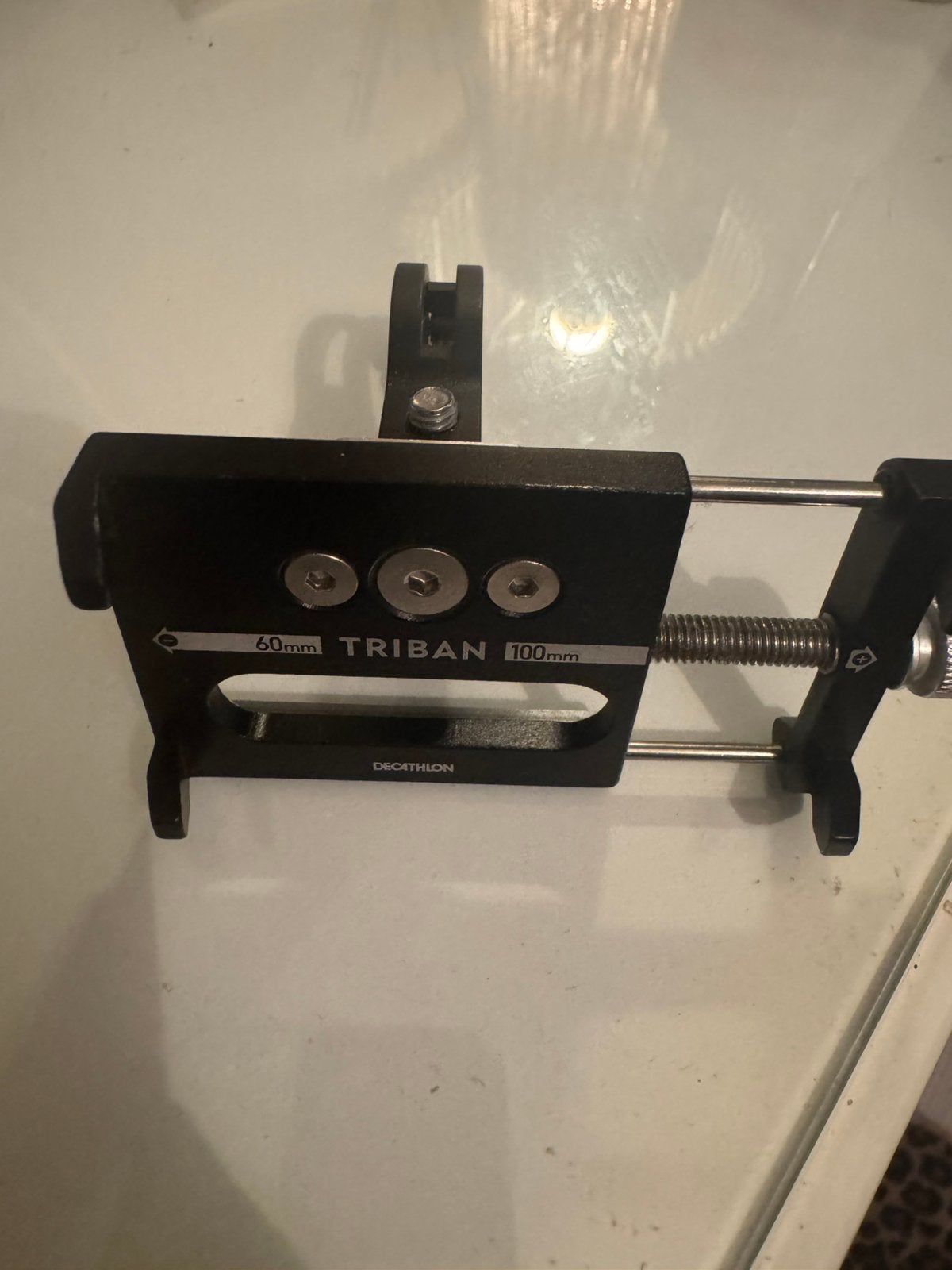 Triban 60mm- 100 mm smartphone houder, Ophalen of Verzenden, Zo goed als nieuw, Vrijstaande haard, Houthaard