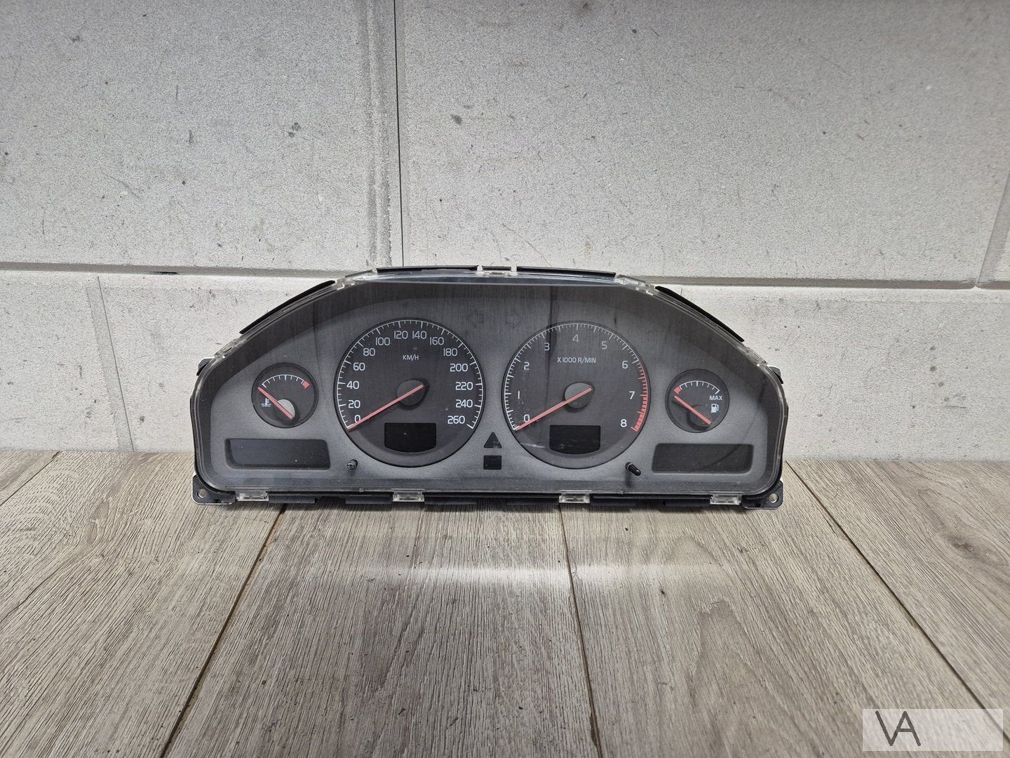 Tellerklok cockpit voor Volvo V70 / S60 2000-2003 8637993, Gebruikt, -, -, Ophalen of Verzenden