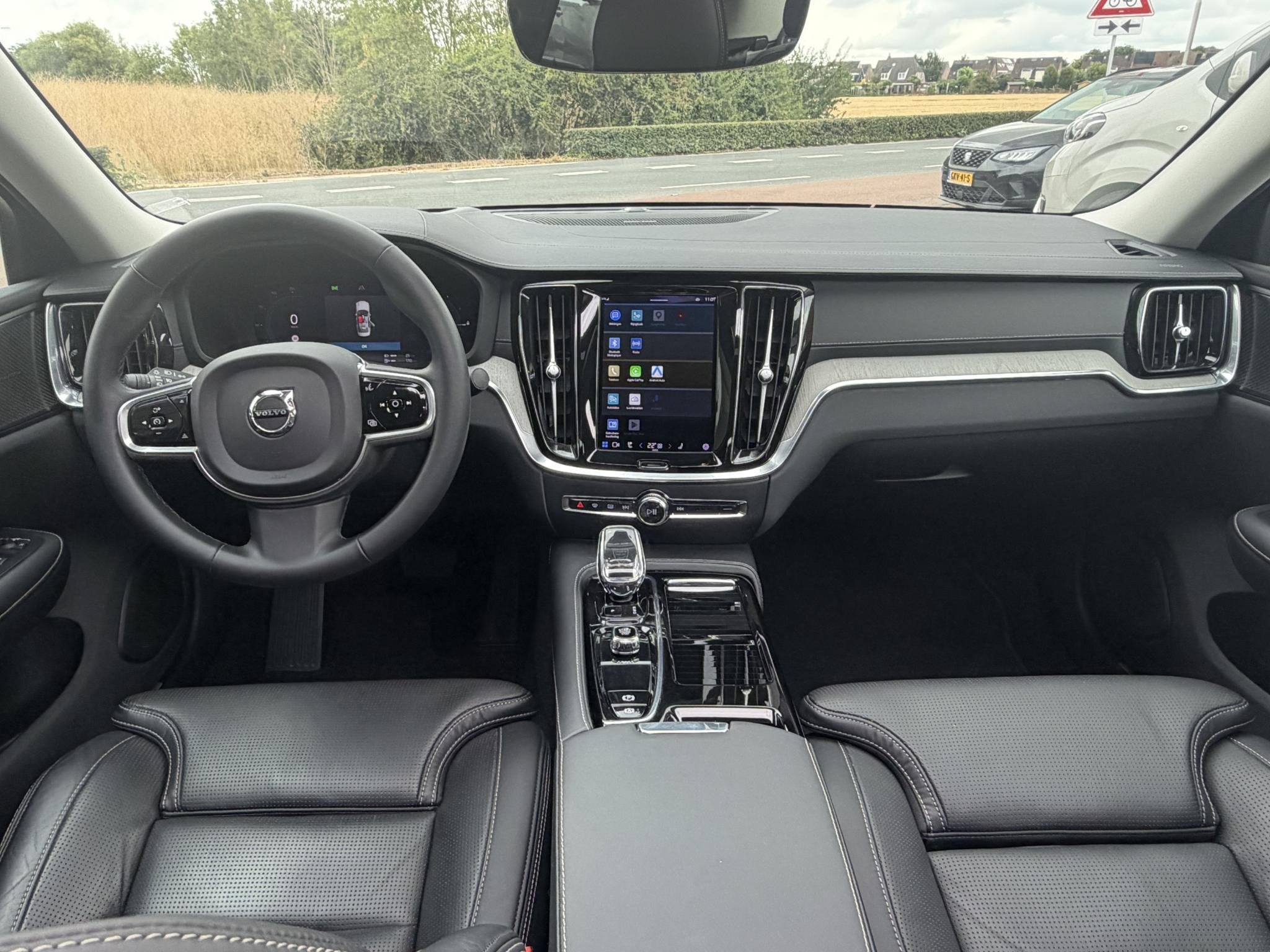 Volvo S60 2.0 Recharge T8 AWD Ultimate Bright PANO | 21" Vel, Auto's, Volvo, Automaat, 12 maanden, Gebruikt, Euro 6