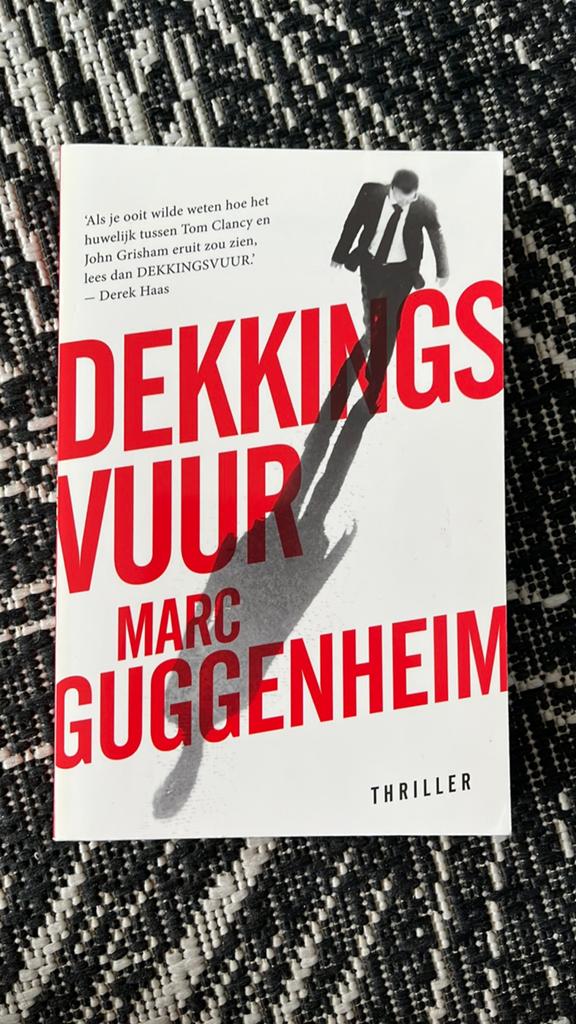 Boek Dekkingsvuur te koop, Ophalen of Verzenden, Zo goed als nieuw