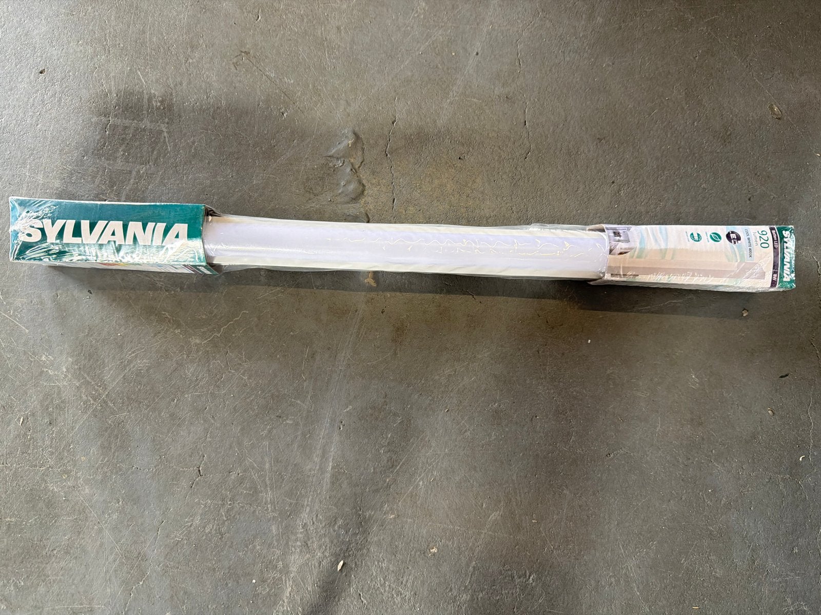 Sylvania Batten LED 8W 920 lumen 4000K Koel Wit, Huis en Inrichting, Wit, Sylvania, Kunststof, Nieuw