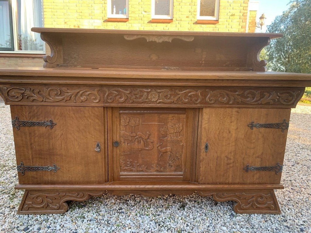 Dressoir, Ophalen, Gebruikt, Met deur(en), 150 tot 200 cm
