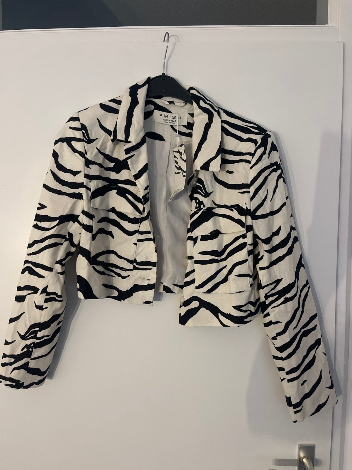 Amisu Zebra Print Jasje - Nieuw met kaartjes, Maat 38/40 (M), Zwart, Nieuw, Ophalen of Verzenden