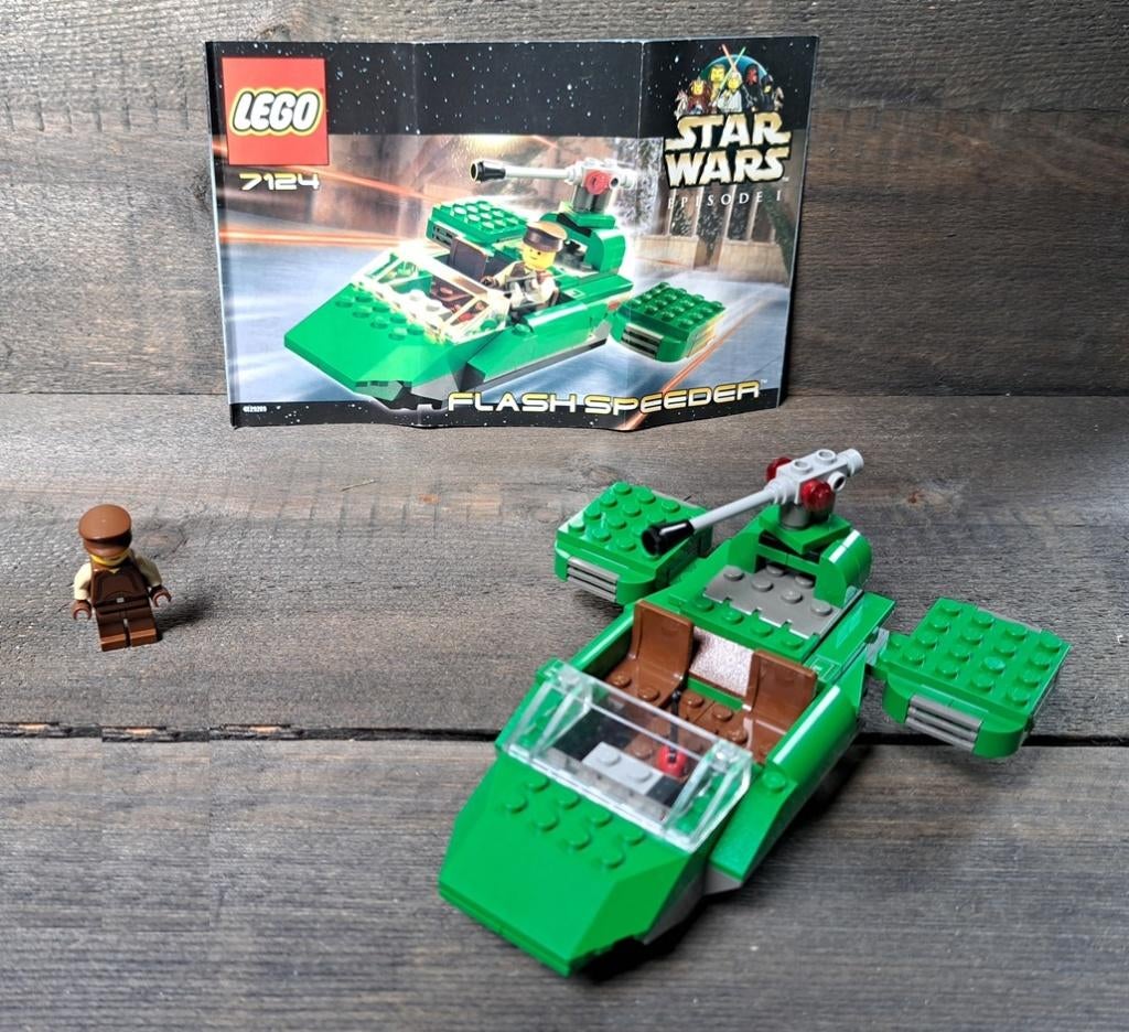 Lego Star Wars set 7124. Flash Speeder, Kinderen en Baby's, Speelgoed | Duplo en Lego, Ophalen of Verzenden, Zo goed als nieuw