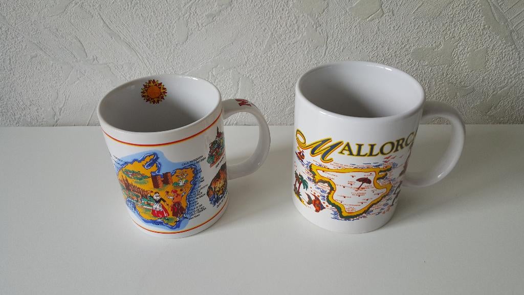 2 Mallorca mokken, Nieuw, Ophalen of Verzenden, Overige stijlen, Kop(pen) en/of Schotel(s)