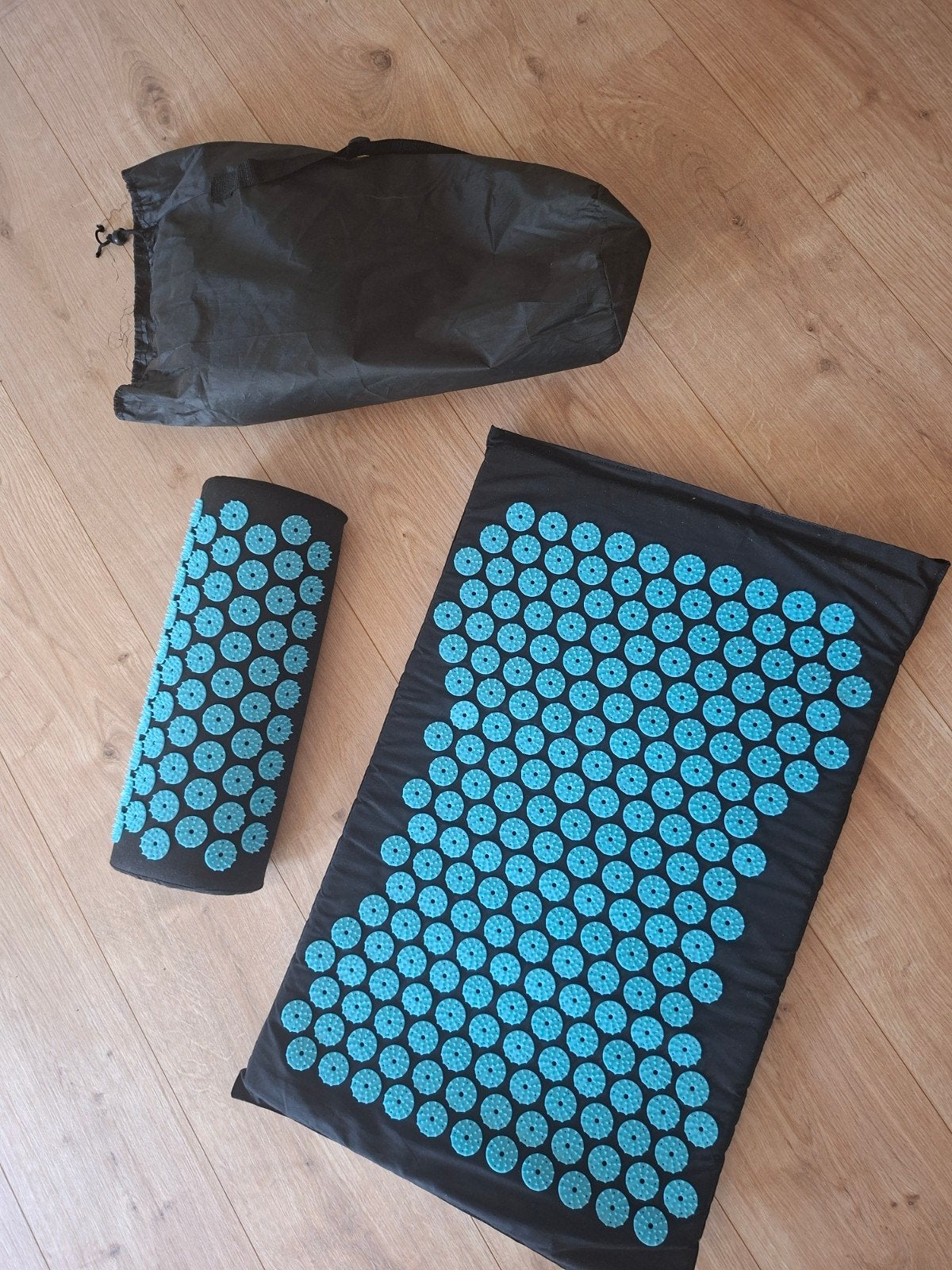 Acupressuurmat en kussen set - spijkermat, Sport en Fitness, Gezondheidsproducten en Wellness, Ophalen of Verzenden, Zo goed als nieuw