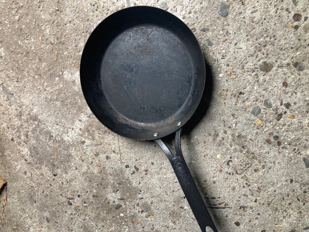 Gietijzeren koekenpan pan, Ophalen, Stapelbaar, Gebruikt, BK