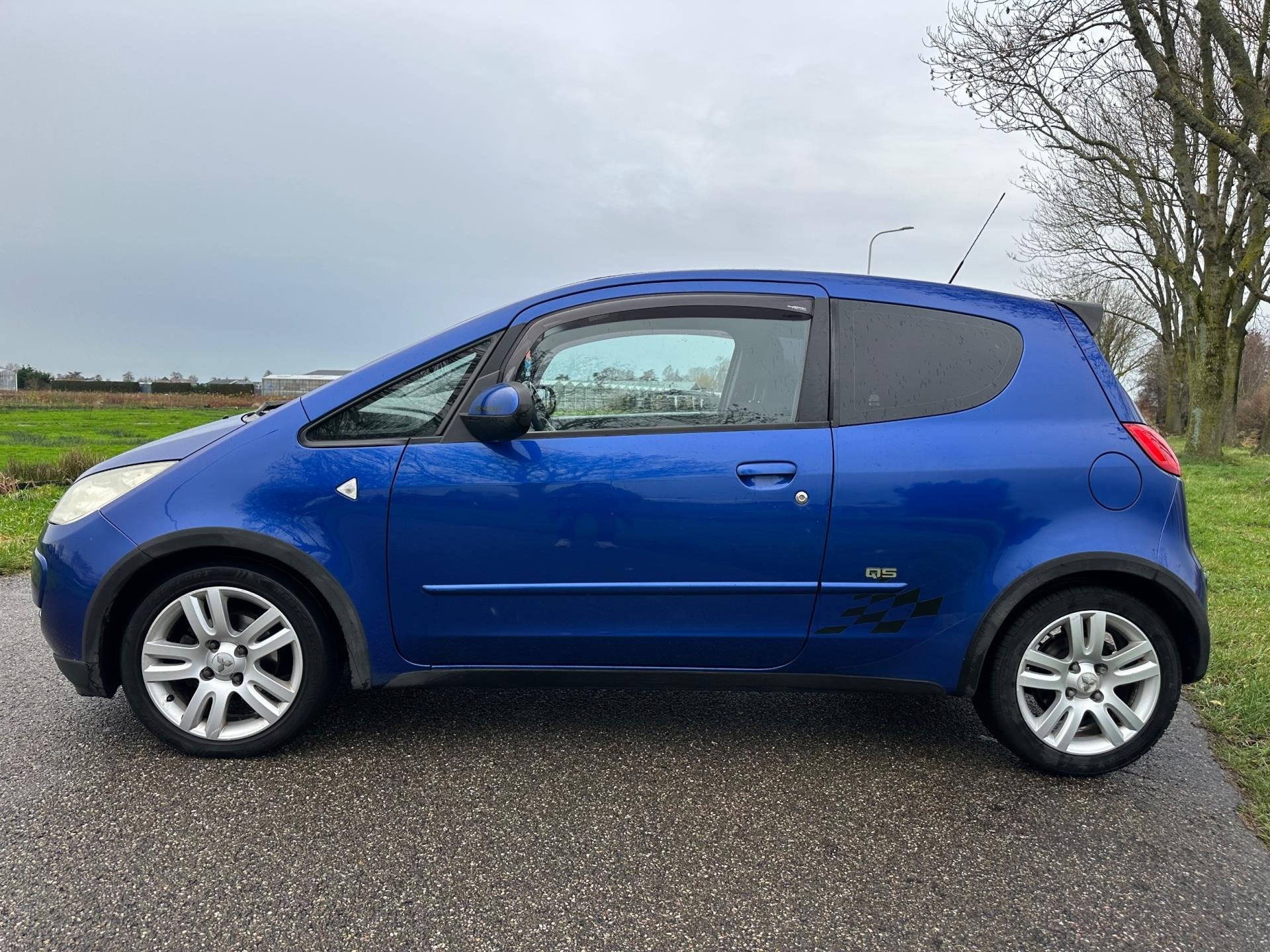Mitsubishi Colt 1.5 QS Ninety|sport|rijdt goed|, Stof, Gebruikt, 4 cilinders, Blauw