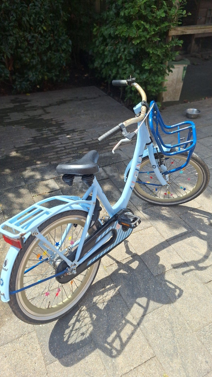 Blauwe Alpina kinderfiets met voordrager, Fietsen en Brommers, Fietsen | Dames | Damesfietsen, Terugtraprem, Gebruikt, Minder dan 47 cm