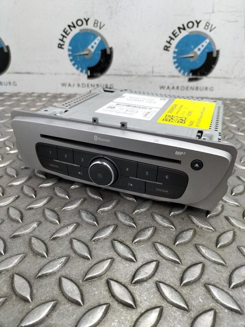 RENAULT SCENIC 1.2 TCe Bose  RADIO 281156142R 2014, Ophalen of Verzenden, Gebruikt, Stiba lid