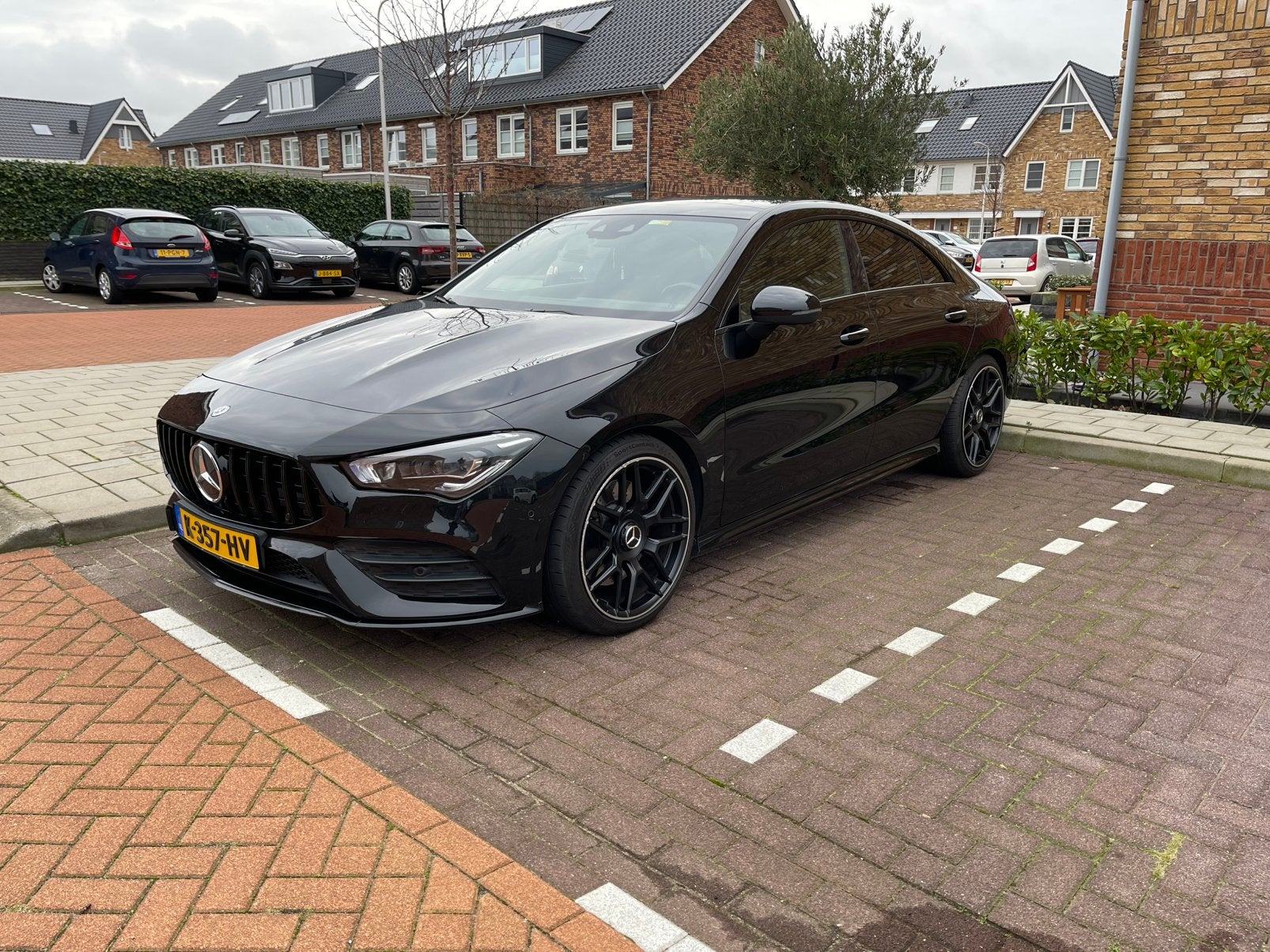Mercedes-Benz CLA 220 190pk Multibeam 7G-DCT 2019, Auto's, 15 km/l, Leder en Stof, Zwart, 75 €/maand