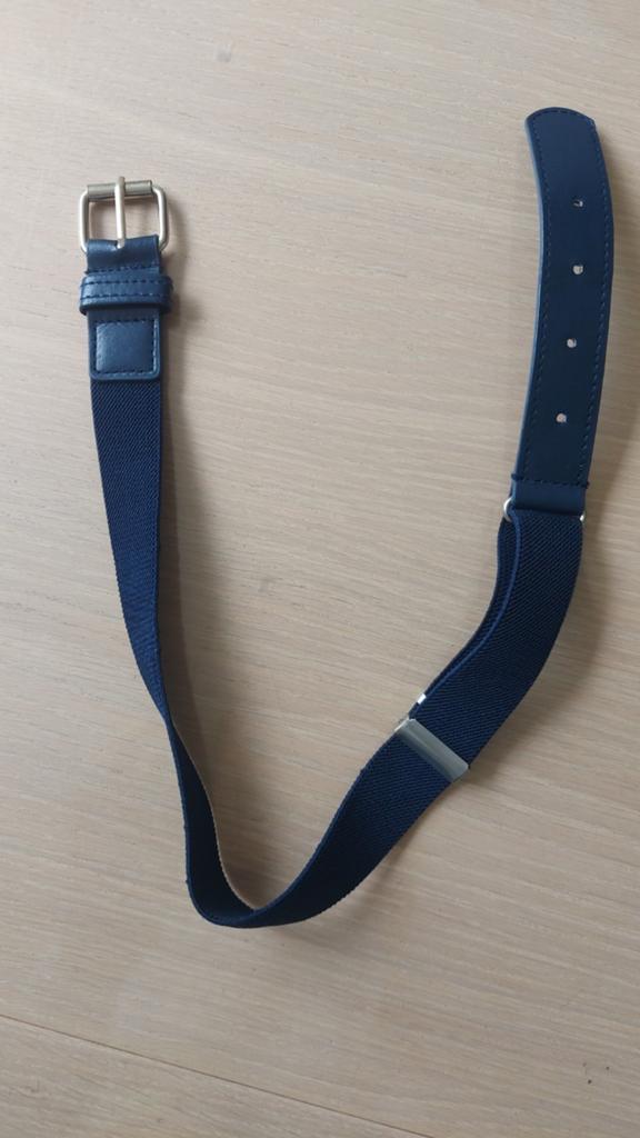 Donkerblauwe elastische riem met leren details, Ophalen of Verzenden, Zo goed als nieuw, Jongen of Meisje