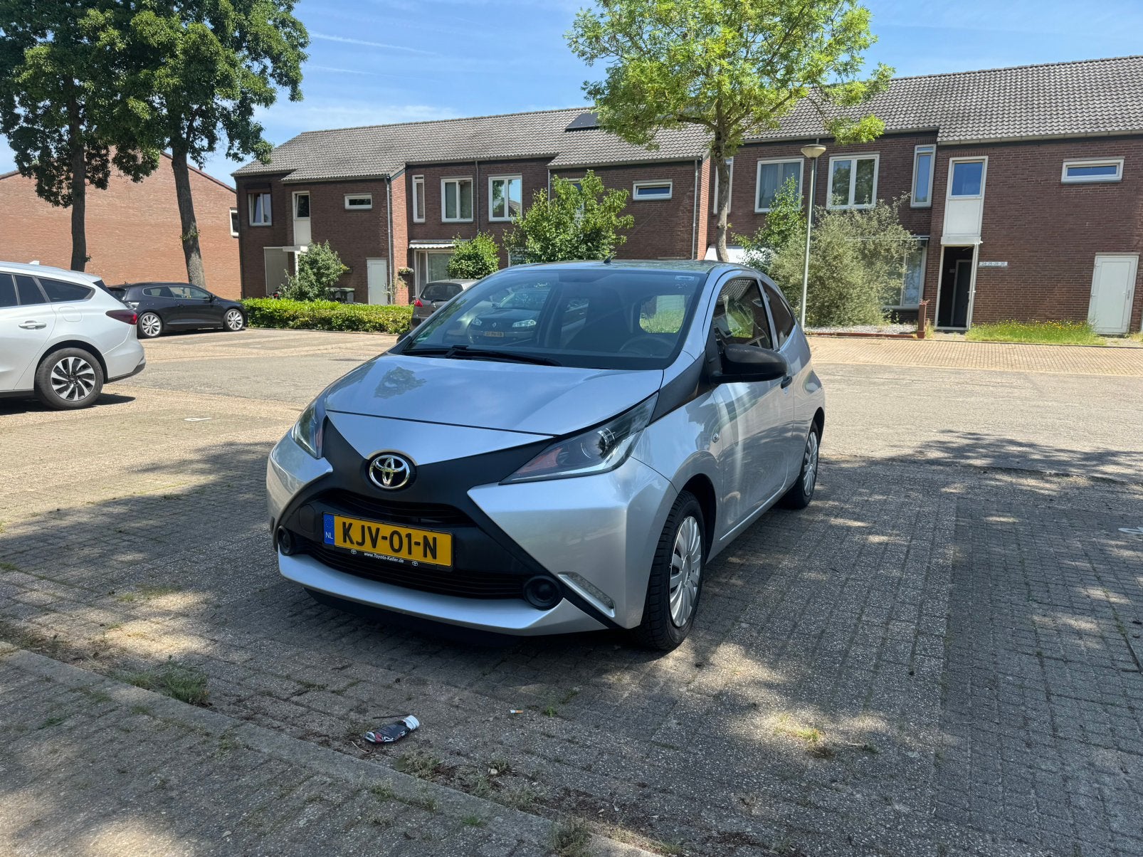 Toyota Aygo 1.0 vvti 1e eig | elek ramen | bluetooth | airco, Voorwielaandrijving, 4 stoelen, 24 km/l, Handgeschakeld