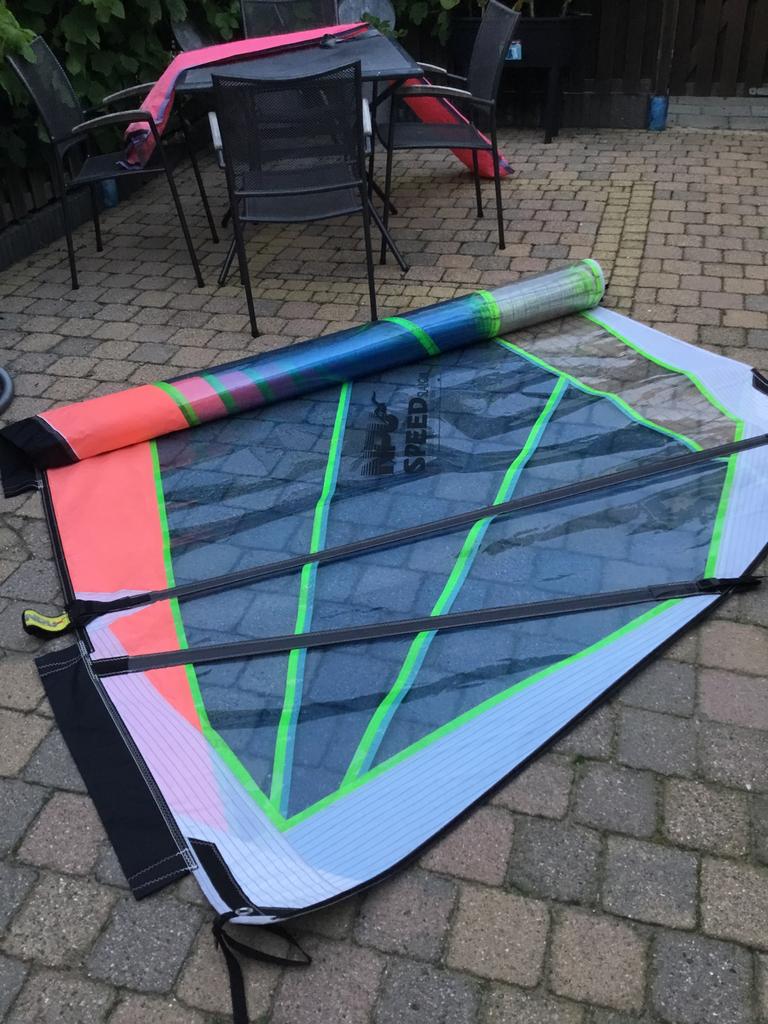 Surfzeil 7,3    Vierkante meter, Watersport en Boten, Ophalen, Zo goed als nieuw, Zeil, 7 m² of meer