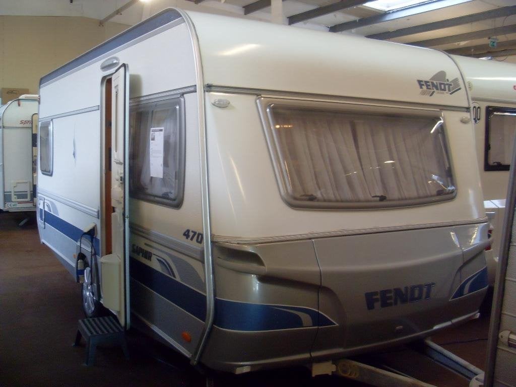 Fendt Saphir 470 TF met Mover, Caravans en Kamperen, Caravans, Rondzit, Bedrijf, Schokbreker, Overige typen