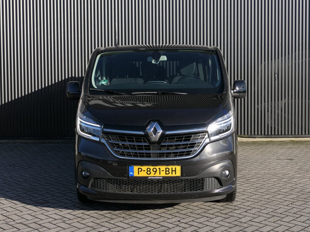 Renault Trafic Passenger 2.0 dCi 170 Grand Intens - INCL.BTW, Auto's, Renault, Stof, Gebruikt, 241 €/maand, Zwart