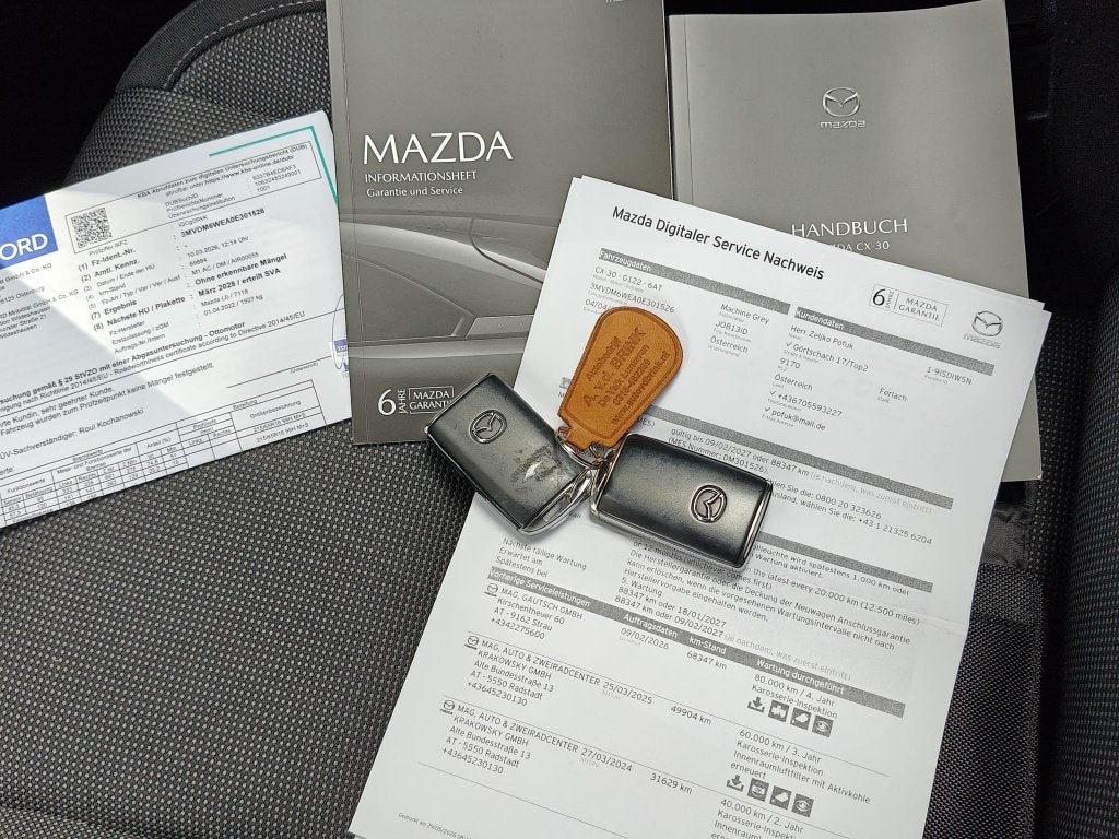 Foto 16 van Mazda CX-30 2.0 e-SkyActiv-G, CAMERA / APPLE CARPLAY / ANDRO