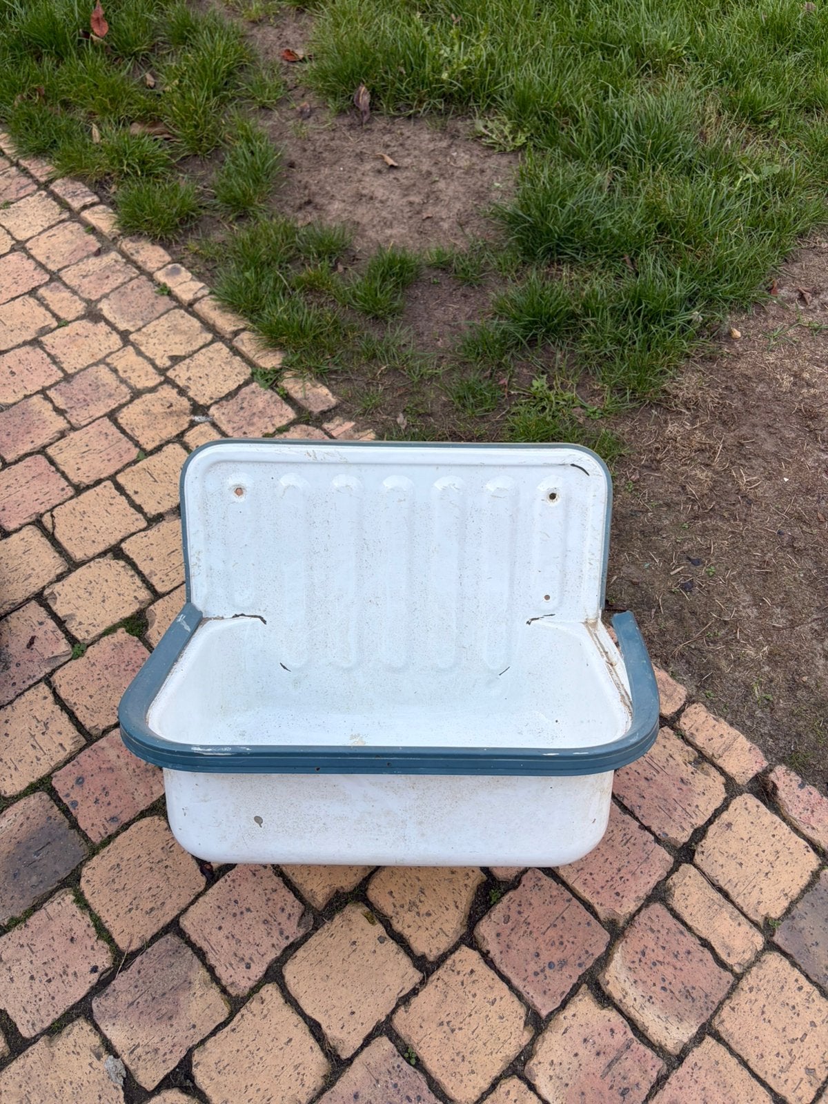 Buitenwasbak, Ophalen, Zo goed als nieuw, Wastafel