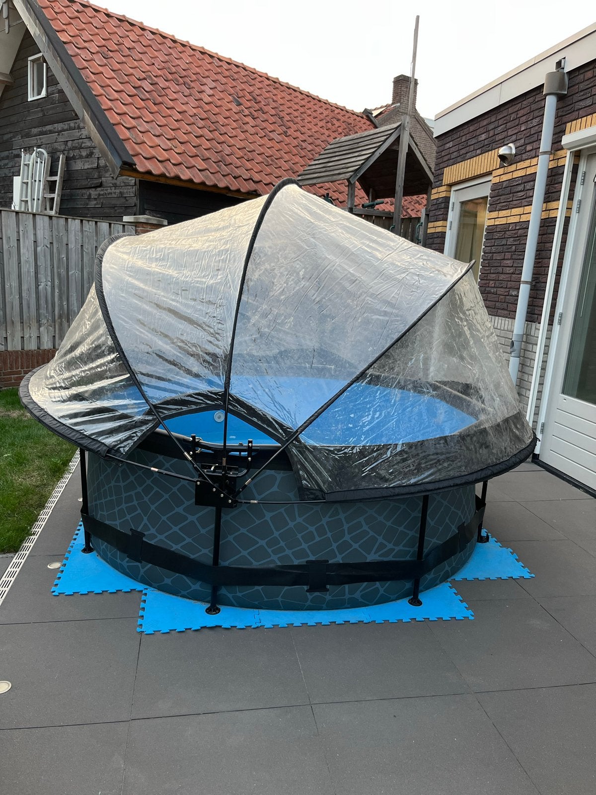 Exit Zwembad 244 diameter met overkapping en verwarming, Tuin en Terras, Zwembaden, Gebruikt, 200 tot 300 cm, 80 tot 120 cm, Rond