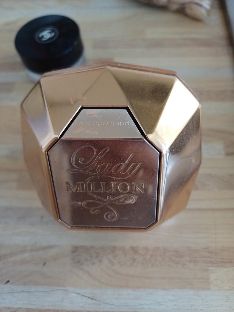 Lady million parfum, Ophalen of Verzenden