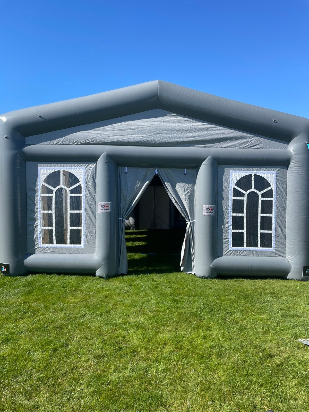 Opblaasbare partytent huren ?, Tuin en Terras, Partytenten, Zo goed als nieuw, 8 meter of meer, Ophalen of Verzenden