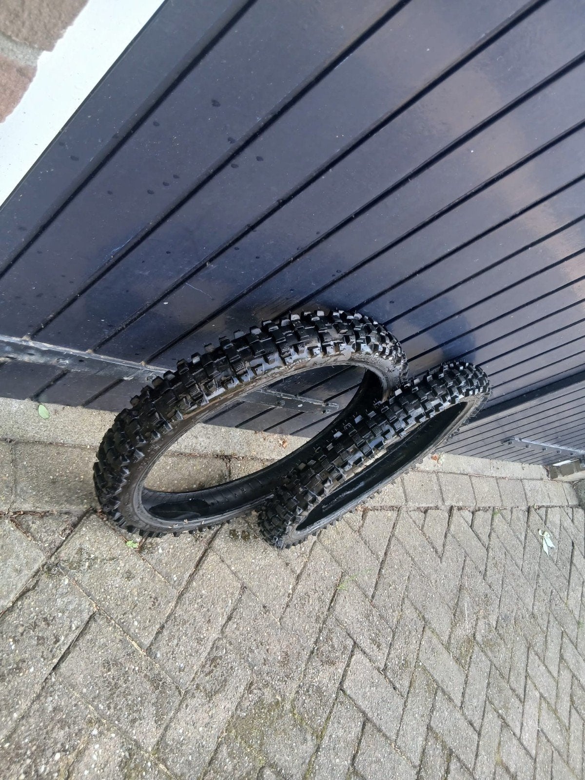 Zo goed als nieuwe crossbanden voor Tomos (1 week gebruik  t, Ophalen of Verzenden, Zo goed als nieuw, Overige typen, Tomos