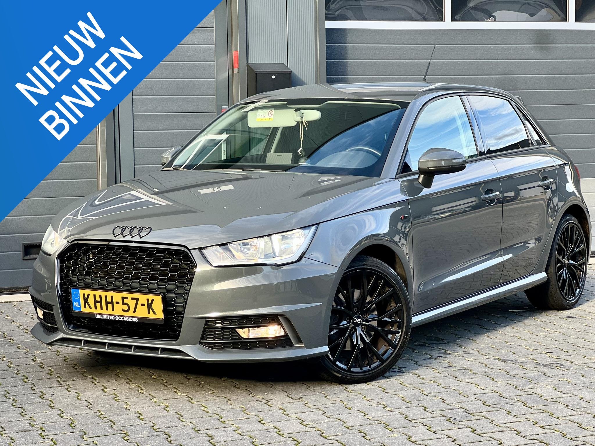 Audi A1 Sportback 1.4 TFSI Sport Pro Line S *NANO GREY!, Auto's, Voorwielaandrijving, 125 pk, 4 cilinders, Leder en Stof