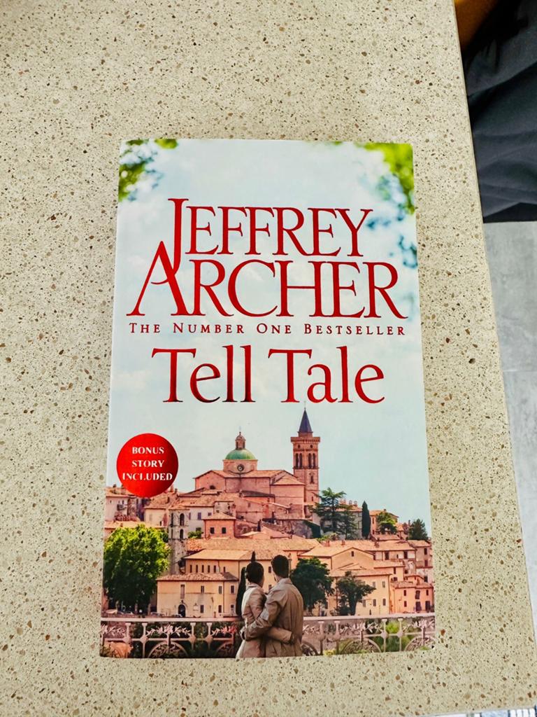 Jeffrey Archer - Tell Tale (Engels), Ophalen of Verzenden, Zo goed als nieuw, Europa overig