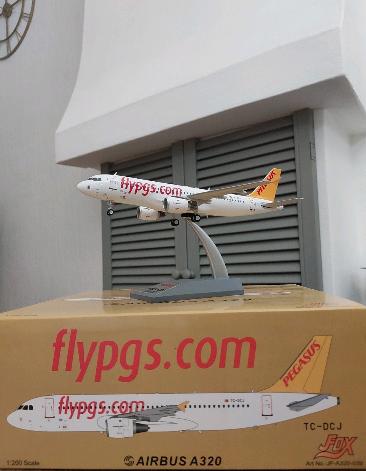 JFox Pegasus Airlines Airbus A320 1:200 schaalmodel, Ophalen, Nieuw, Schaalmodel