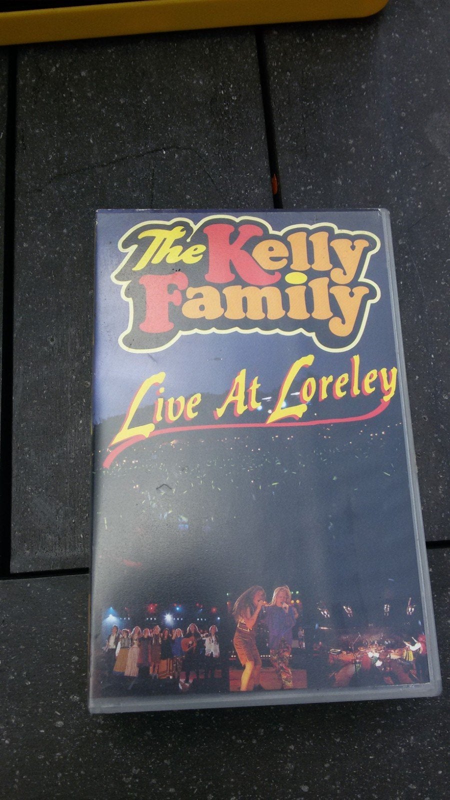Videobanden  en C,D's van de Kelly Family, Ophalen of Verzenden