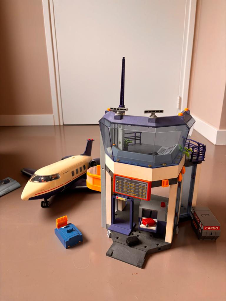 Playmobil Vliegveld, Ambulance en Reuzenrad, Kinderen en Baby's, Speelgoed | Playmobil, Ophalen of Verzenden, Gebruikt