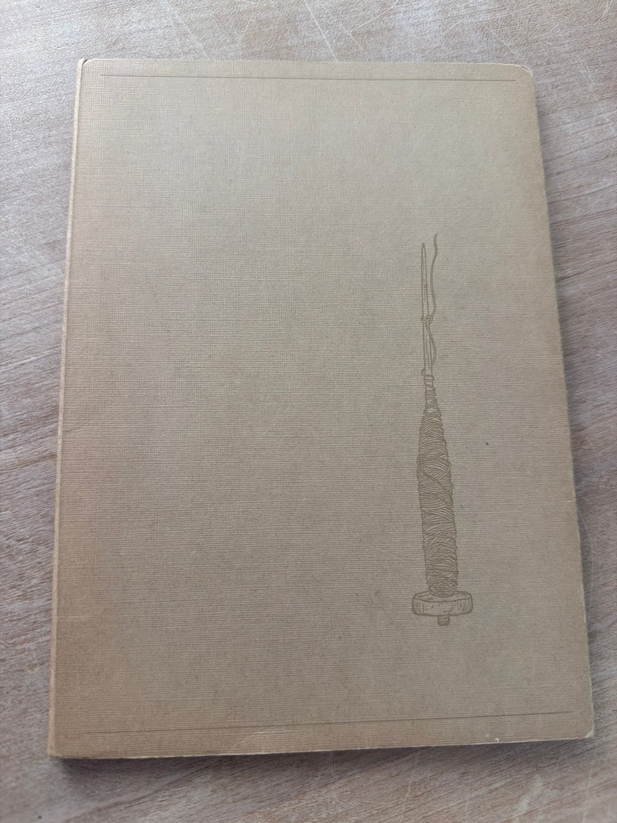 Altijd zoemt de spintol - Gedichtenbundel, Ophalen of Verzenden, Zo goed als nieuw, Nederland